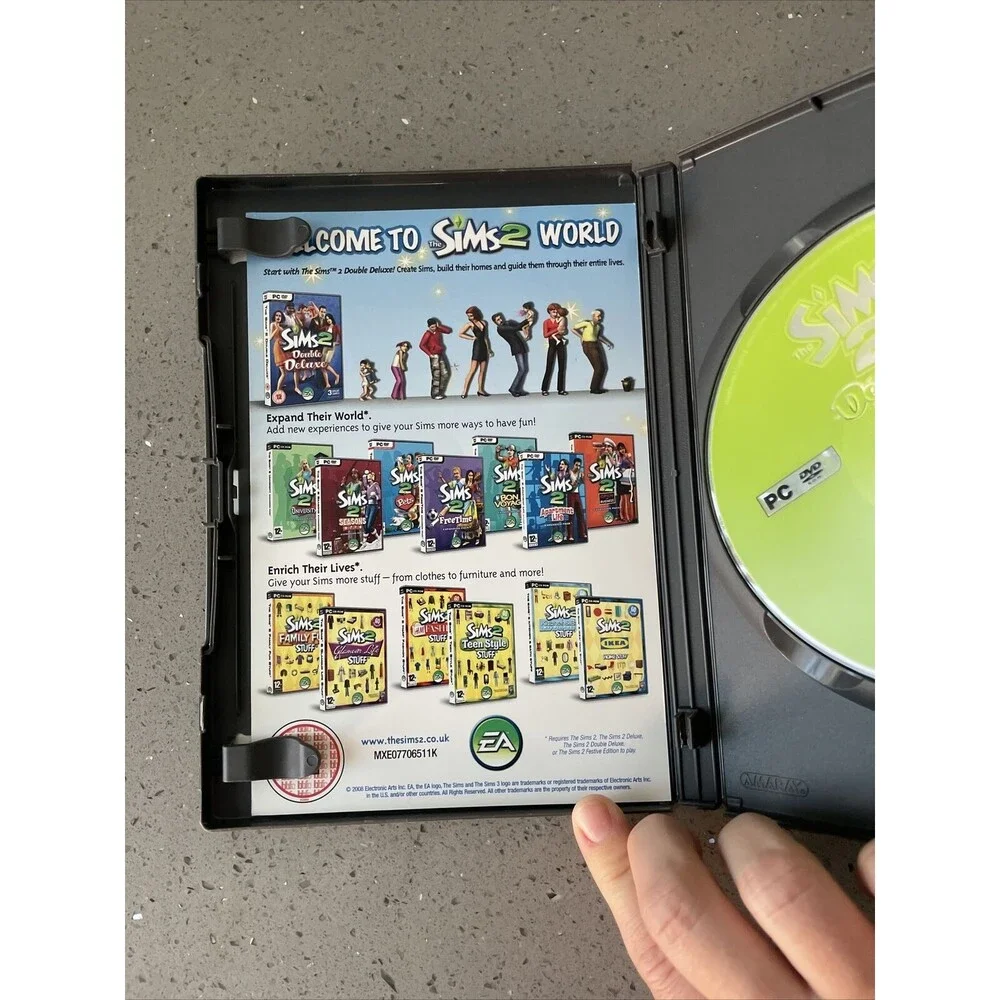 Sims 2: Deluxe (PC, 2007) UK Version 2-Disc Win 98/XP With Manual Import RARE